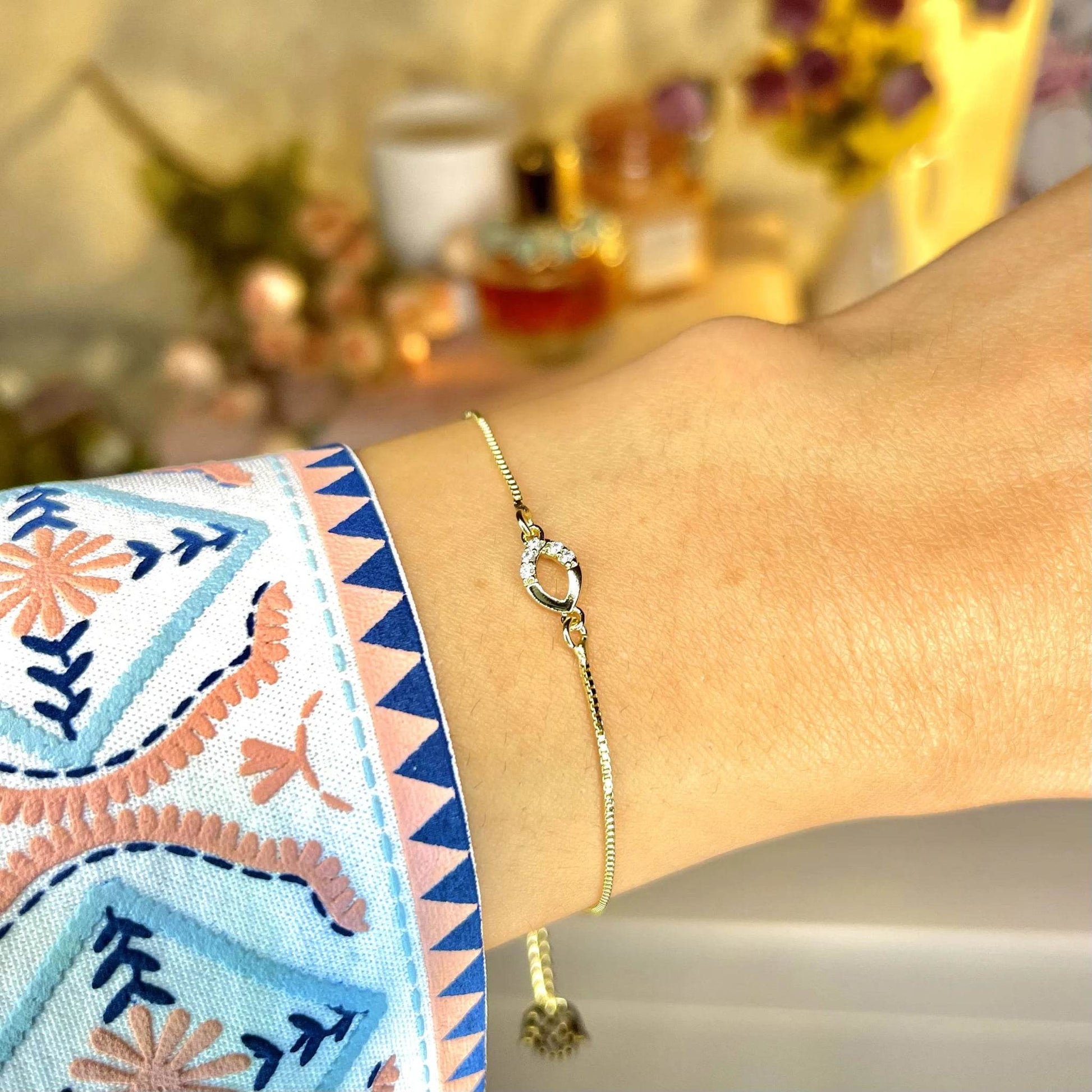 Bracelet Infinity Grace - Zeya Jewelry